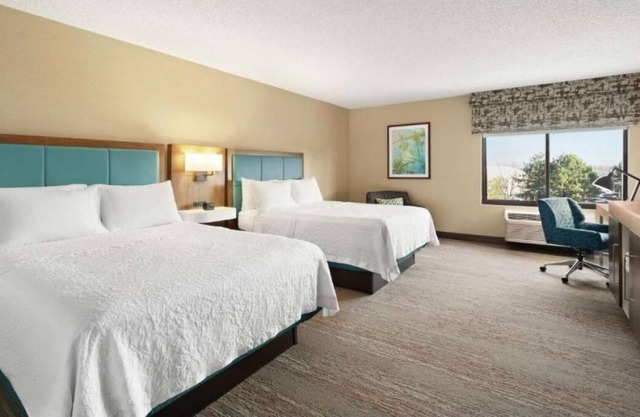 Comfort and Convenience! Free Breakfast, Parking, Pet-Friendly Property!