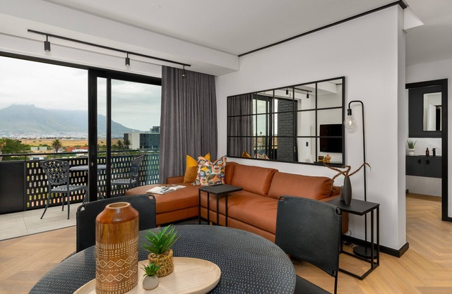 Comfort and Style With Stunning Table Mountain View