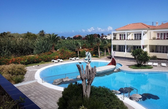 Comfort apartment "Luscinda" with a beautiful view and pool