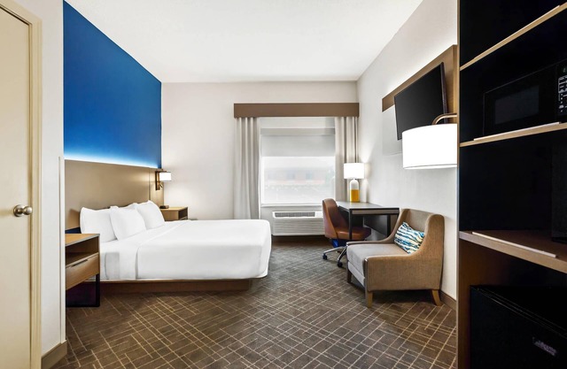 Comfort Inn & Suites O'Fallon - St. Louis Area