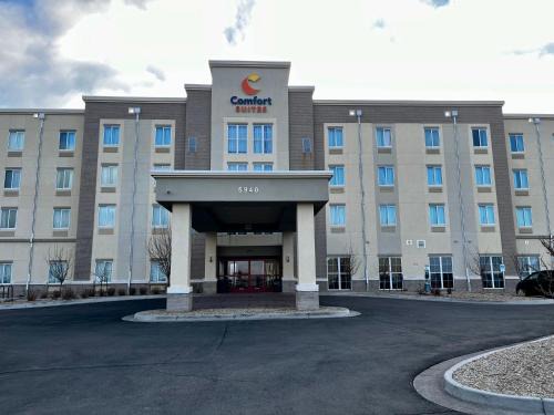 Comfort Suites Denver International Airport