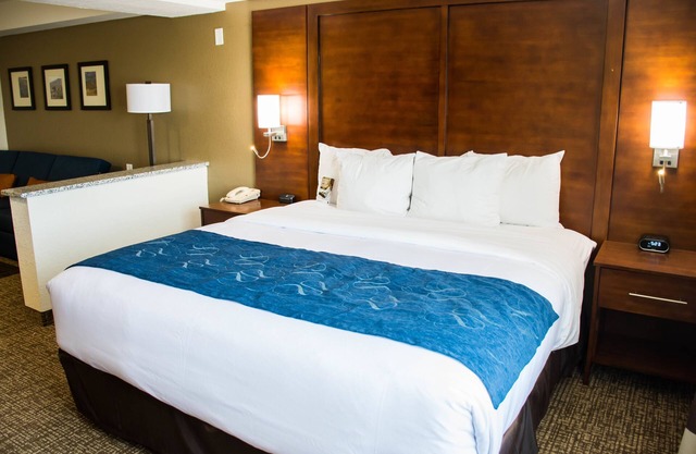 Comfort Suites El Paso Airport