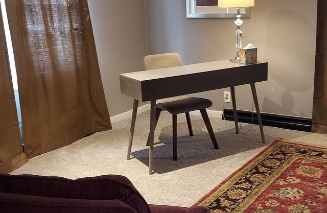 Comfortable 1 Bedroom Apartment in Heart of Central City