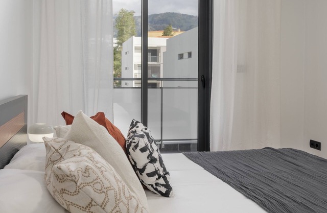 Comfortable and Near Funchal - Barreiros IV