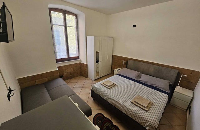 Comfortable apartment located in quiet area with free parking.