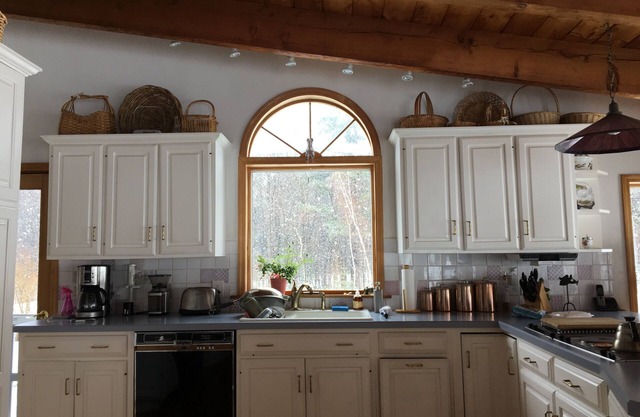 Comfortable, beautiful, private 3 bedroom close to Saratoga Springs