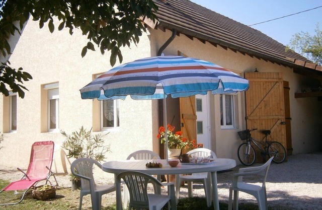 Comfortable cottage in SOUTH BURGUNDY