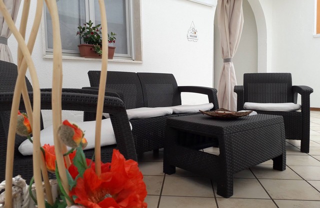 Comfortable Cozy Village Away From The Sea And The Center