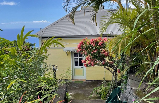 Comfortable Creole House in Saint-Leu