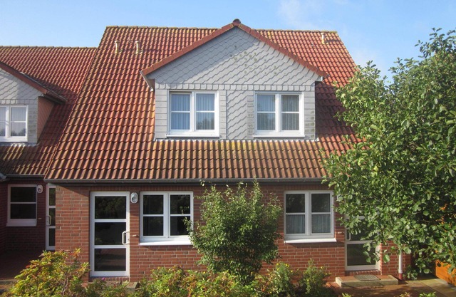 Comfortable holiday center house with its own garden directly at the nature reserve