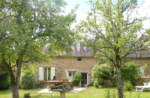 Comfortable house tastefully renovated