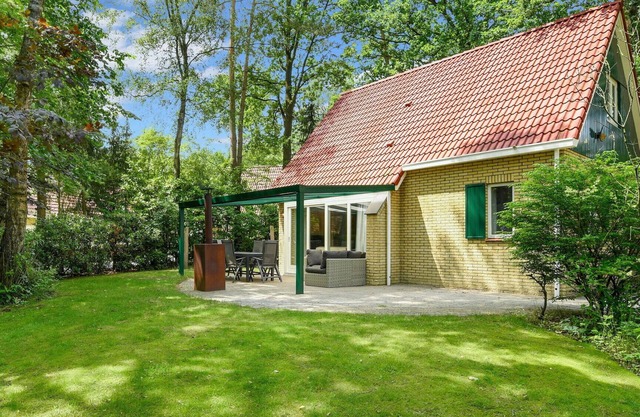 Comfortable bungalow for 6 people