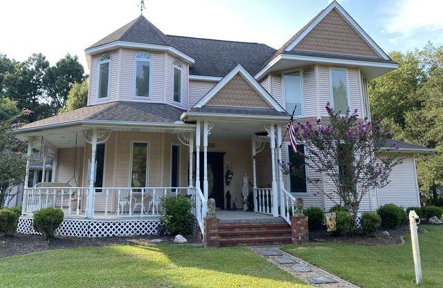 Comfortable Victorian home with yard for outdoor enjoyment in rural Fannett
