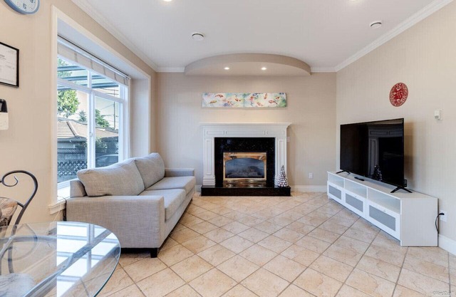 Comfy bedroom with 1/2 bath