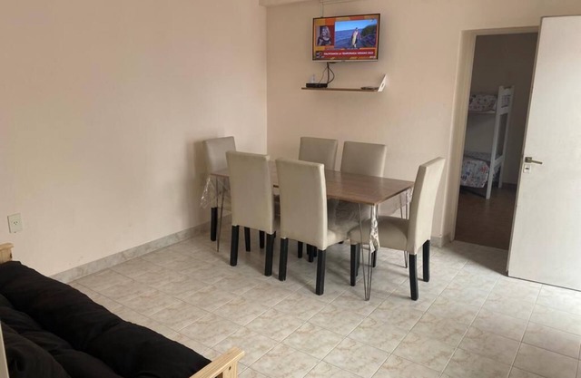 Complete apartment with 3 main rooms on the ground floor.