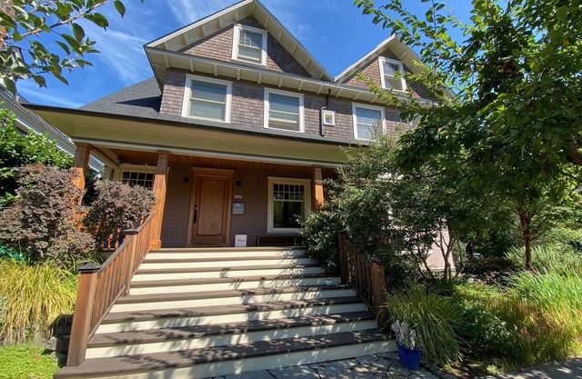 Completely Remodeled Willamette Heights Home