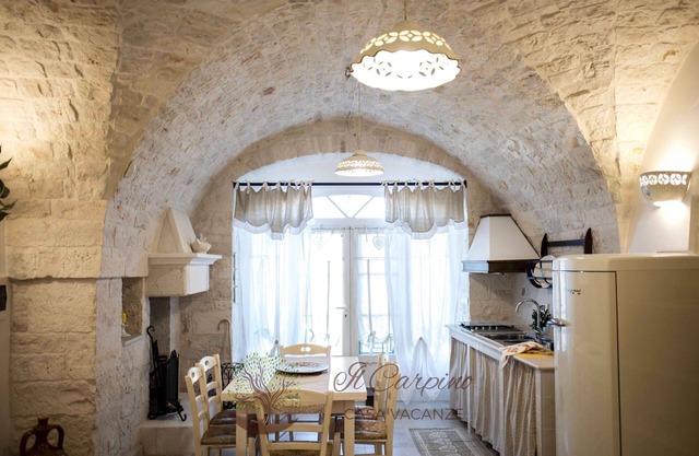 COMPLEX OF TRULLI WITH POOL SURROUNDED BY NATURE. PERFECT LOCATION: PAGLIAIO