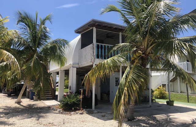 Conch House on a Quiet Canal : Monthly Only