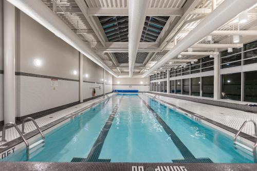 Condo in Downtown Vancouver - Near Rogers Arena