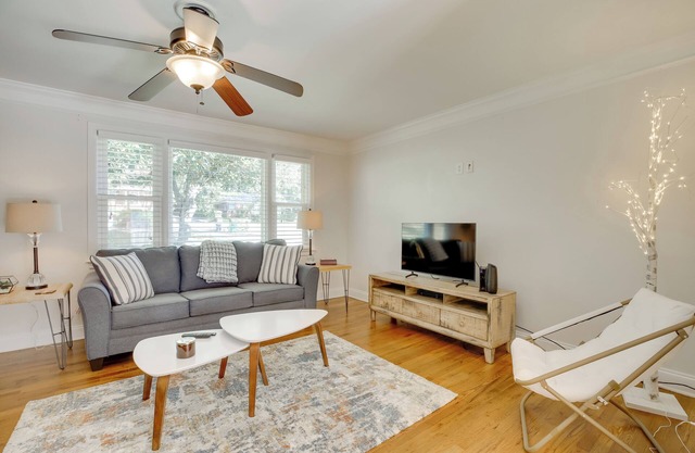 Contemporary Athens Home < 2 Miles to UGA!
