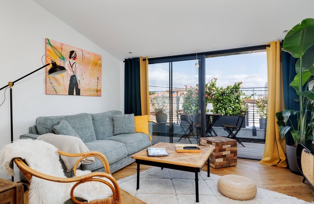 Contemporary Loft with Terrace and Air Conditioning Steps from Central Bordeaux