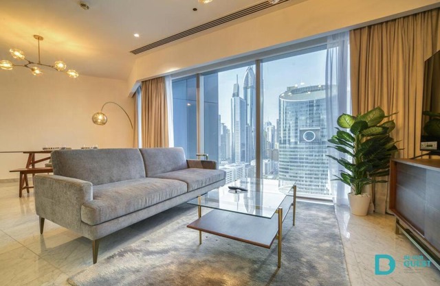 Contemporary Studio Apartment