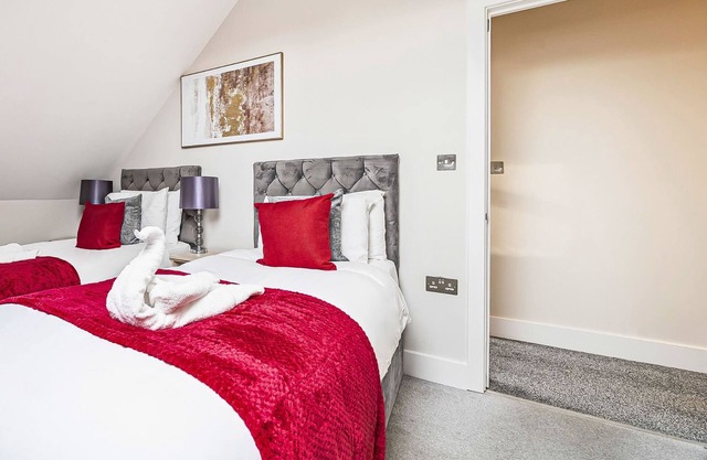 Contractors & Families, Pet Friendly, Free WiFi