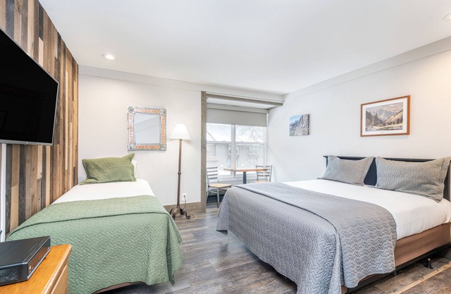 Convenient and Affordable Hotel Room in Telluride