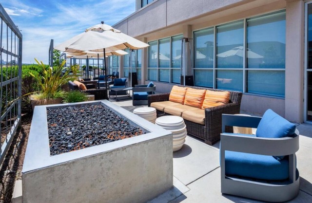 Convenient Stay! Mountain View, Parking, Pet-Friendly Property!
