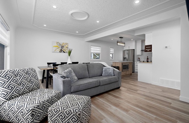 Conveniently Located Family & Pet Friendly Home in Edmonton