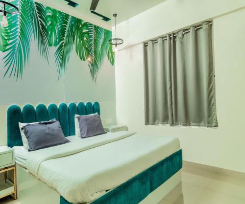 Copper 11 Service Apartments -SB Road, Shivaji Nagar, Pune