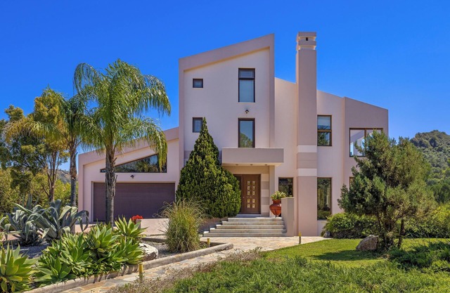 Coral Tree Luxury Villa