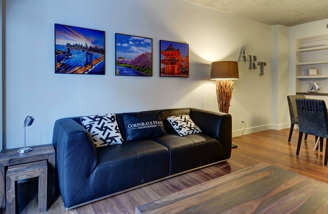 Corporate Stays | La Garde | Deluxe and Modern 1BR + Pool in Ste-Foy Quebec