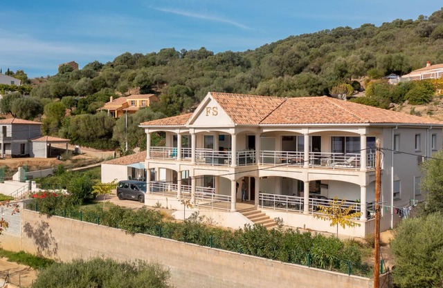 Corsica, Tiuccia Solemei apartment