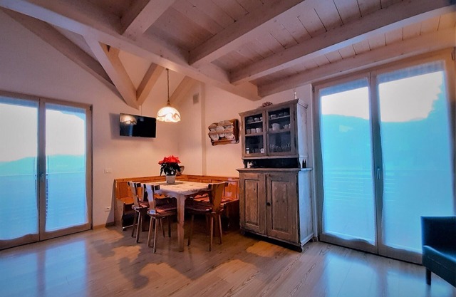 Cortalta Mountain Lodge - "Spruce" penthouse Beautiful panoramic attic