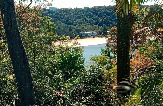 Corymbia -stones throw to pristine waters of Pearl Beach and National park walks
