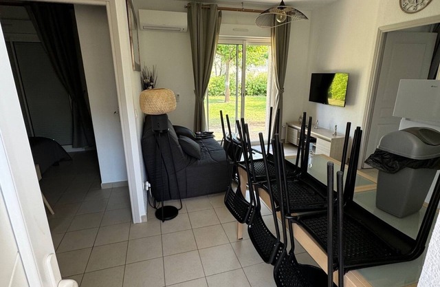 Costa Verde - Appart 6 places+piscine en bord mer