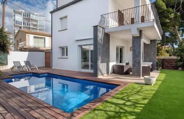 Costabravasuites Villa Miro