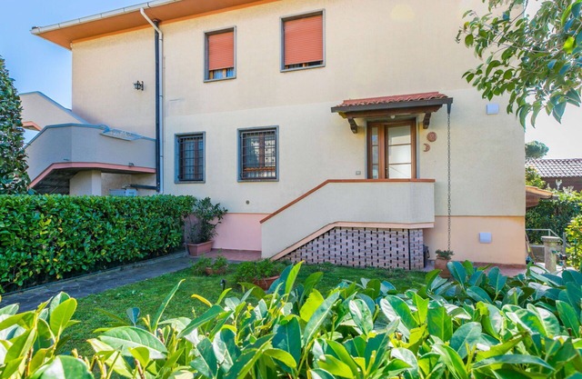 Cosy apartment for 4 guests with A/C, WIFI, TV and patio
