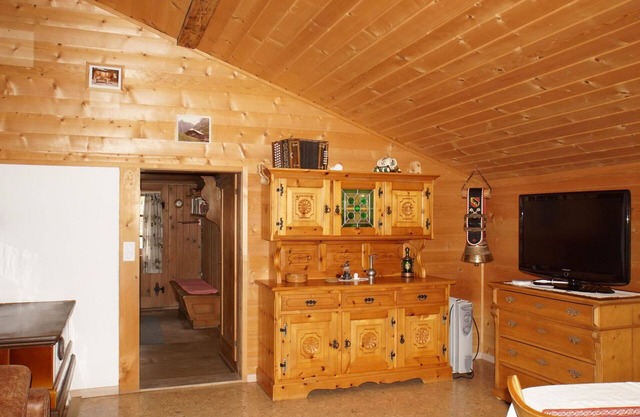 Cosy apartment for 5 people with WIFI and balcony