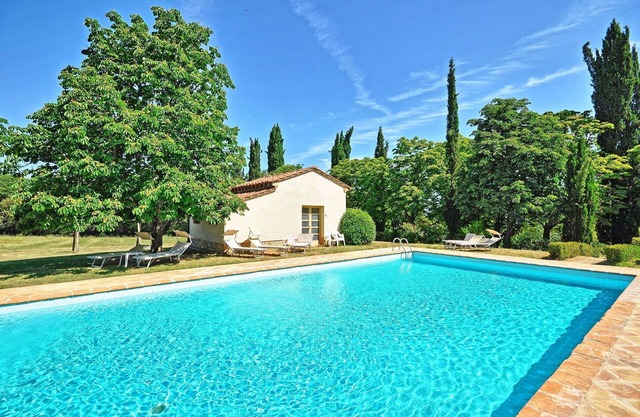 Cosy apartment for 4 guests with A/C, pool, WIFI and TV