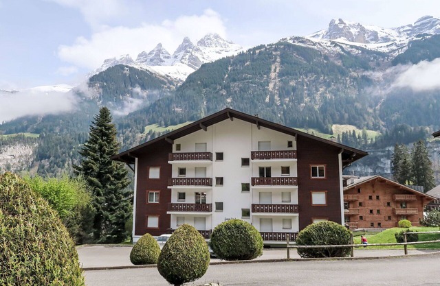 Cosy apartment for 4 guests with WIFI, TV, balcony and panoramic view