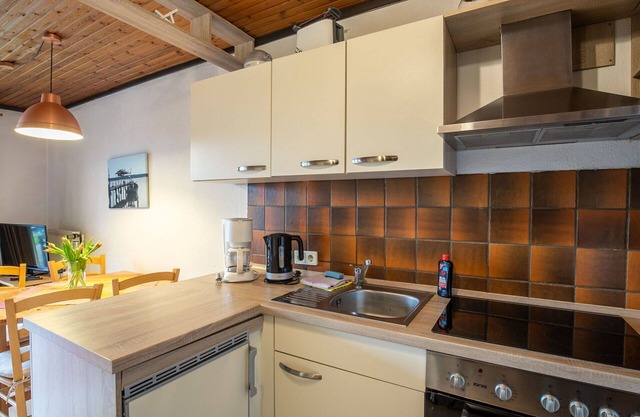 Cosy apartment for 4 people with WIFI, TV, terrace and parking