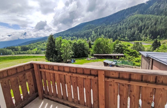 Cosy apartment for 4 guests with WIFI, TV, patio and pets allowed