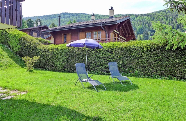 Cosy apartment for 5 guests with WIFI, TV, patio, pets allowed and panoramic view