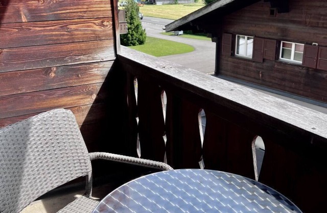 Cosy apartment for 6 guests with WIFI, TV, balcony and pets allowed