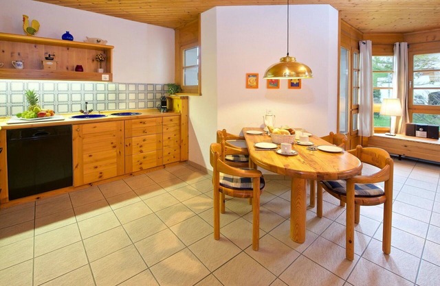 Cosy apartment for 2 people with pool, TV, balcony and pets allowed