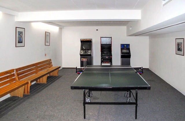 Cosy apartment in villa for 4 people with pool, TV, terrace and pets allowed