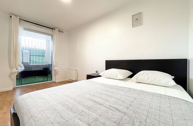 Cosy apartment with loggia and private parking