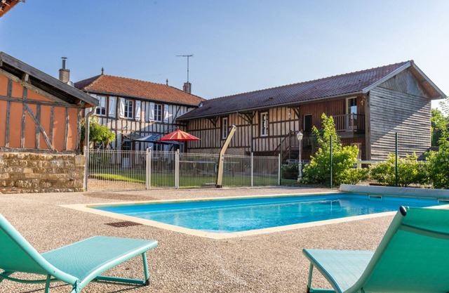 Cosy gîte with swimming pool - Ideal for groups